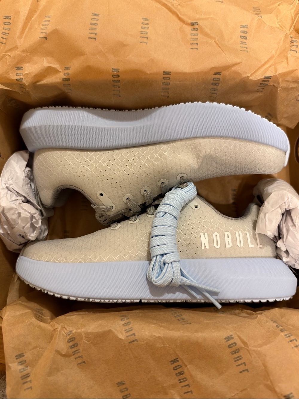NOBULL Women’s Drive 2 Hybrid Ripstop - size 7 BRAND NEW